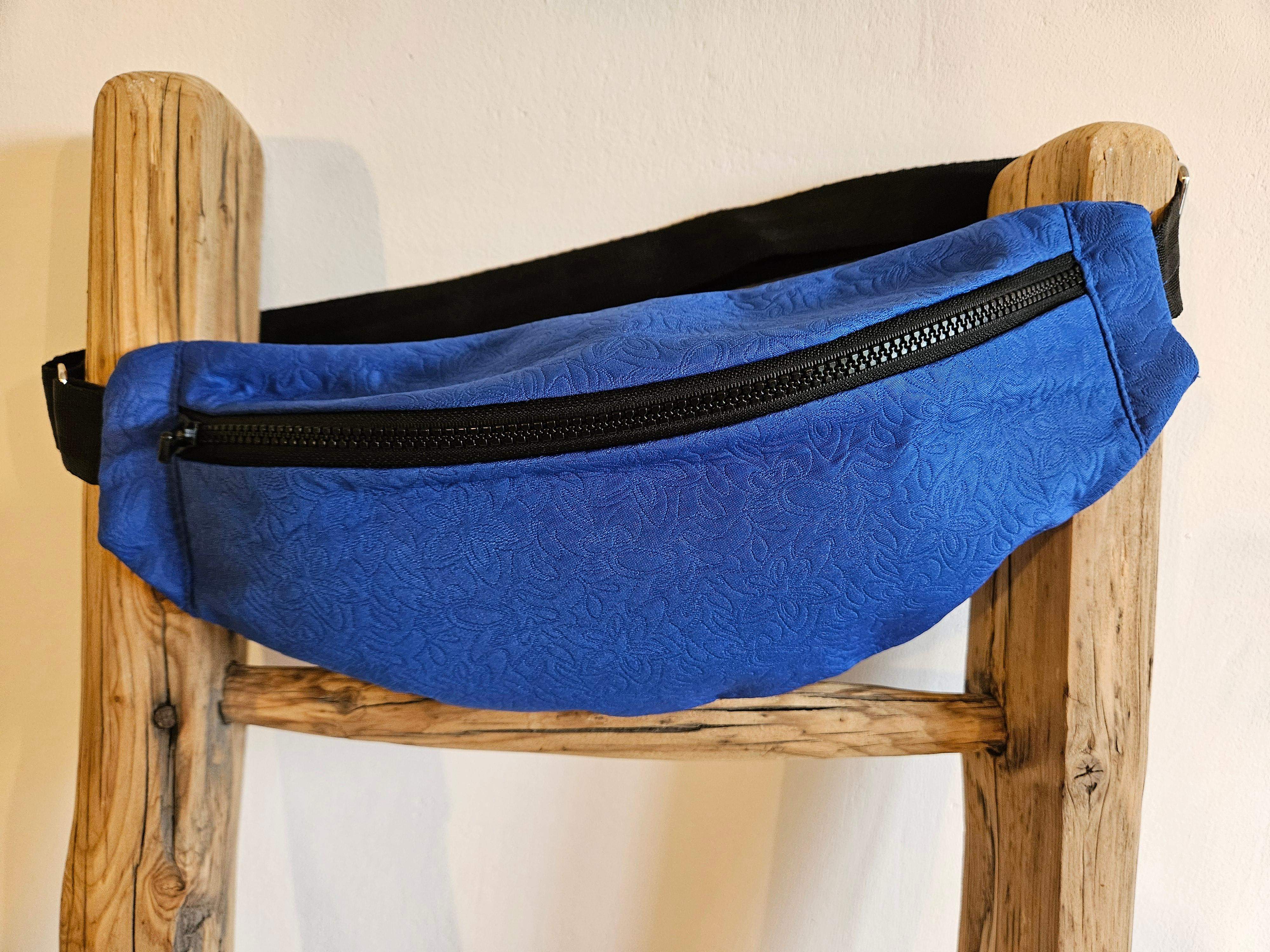 Nerka mała niebieska 0