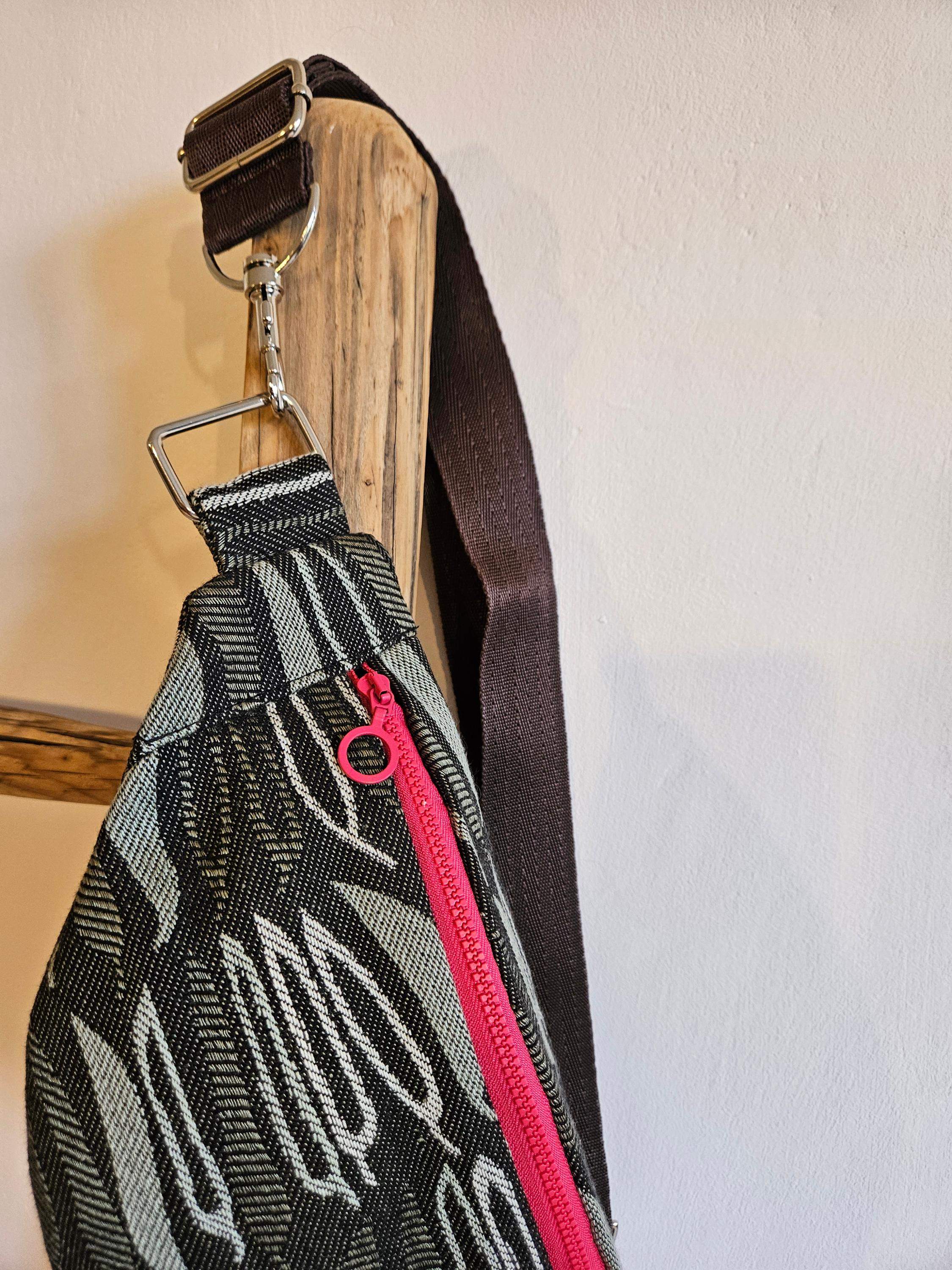 Nerka mała pióra 2