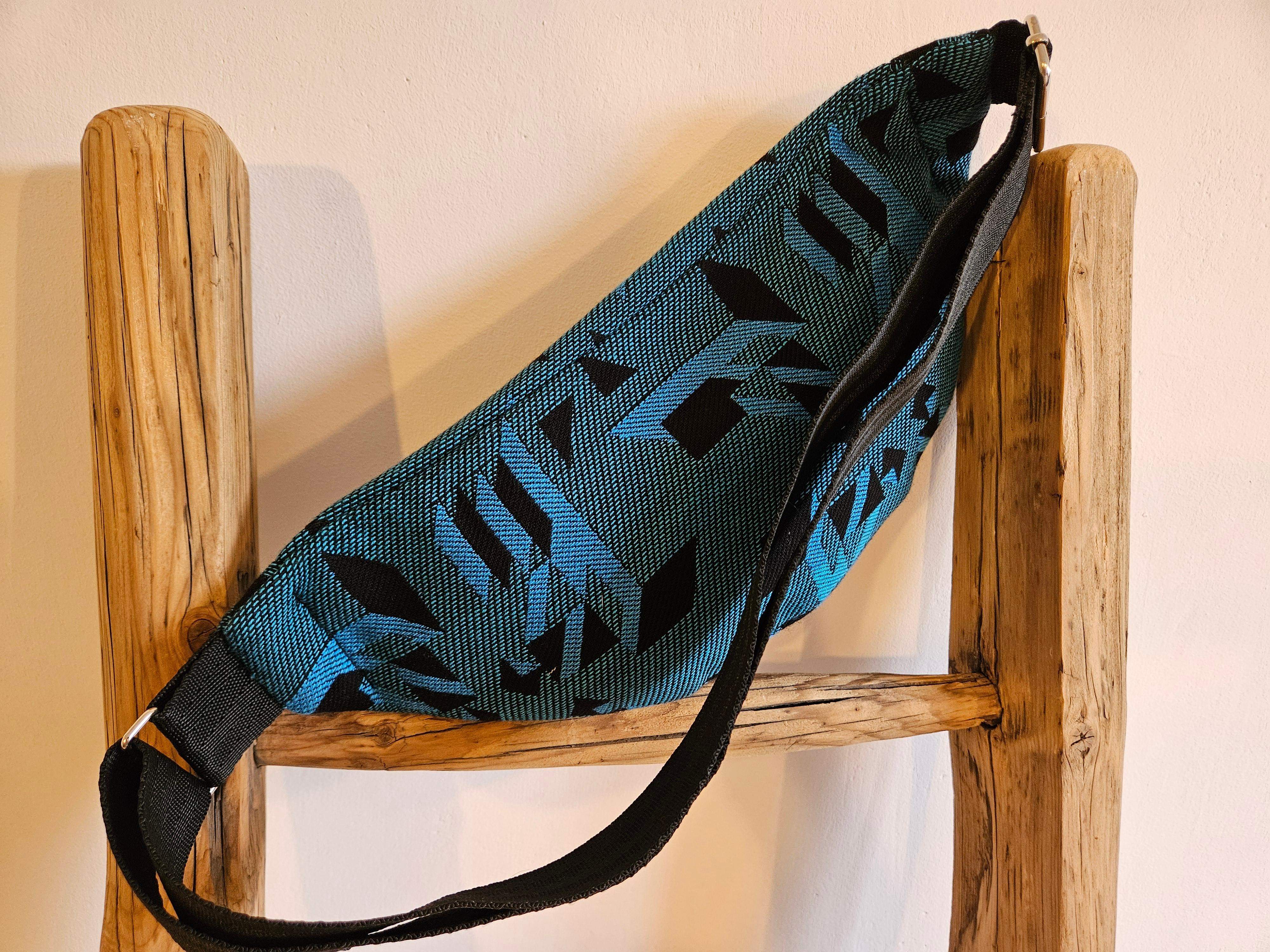 Nerka mała turkus-czarny 1