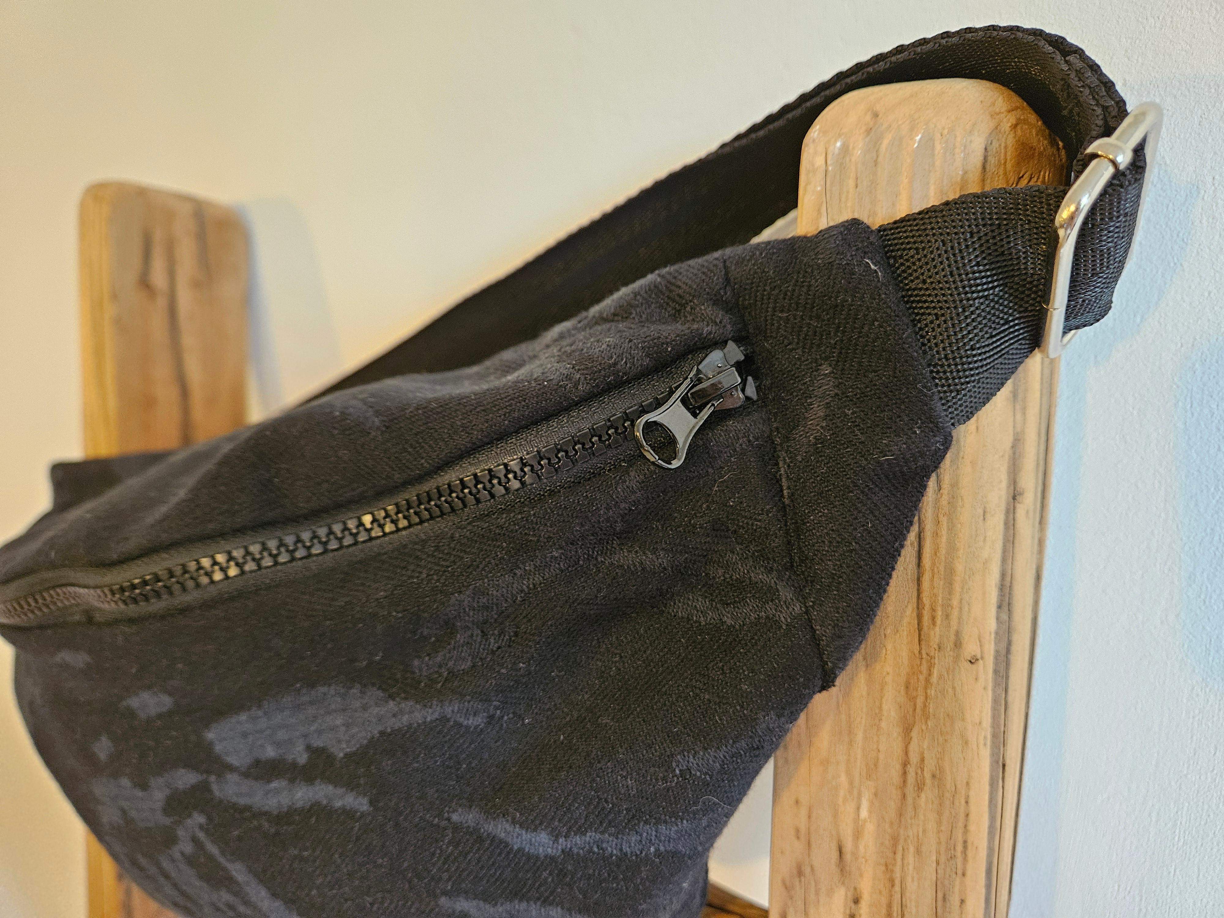 Nerka duża czarna planety 1