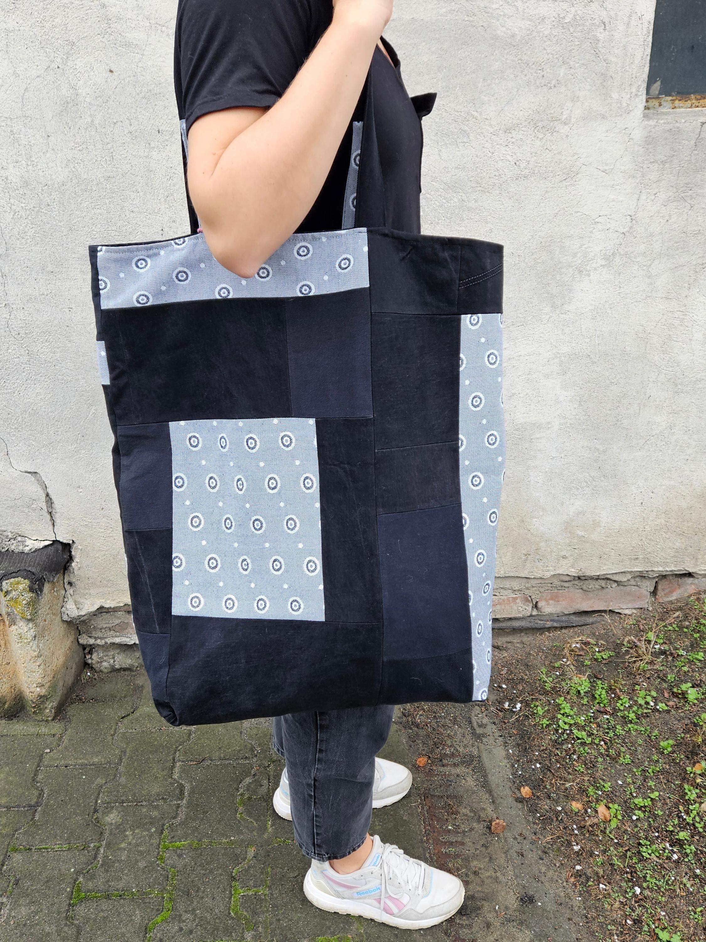 Torba king size czarna kółka 4