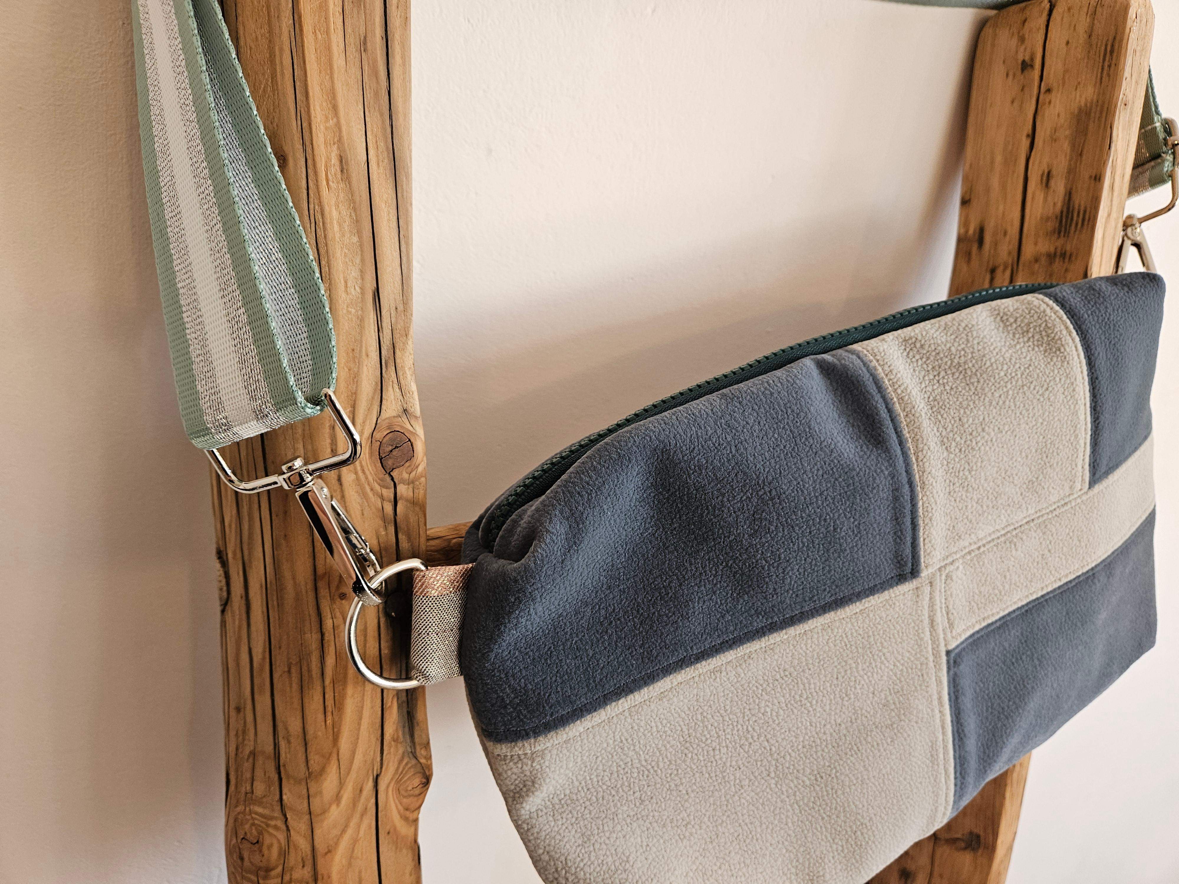 Torebka gołębi-beż 2