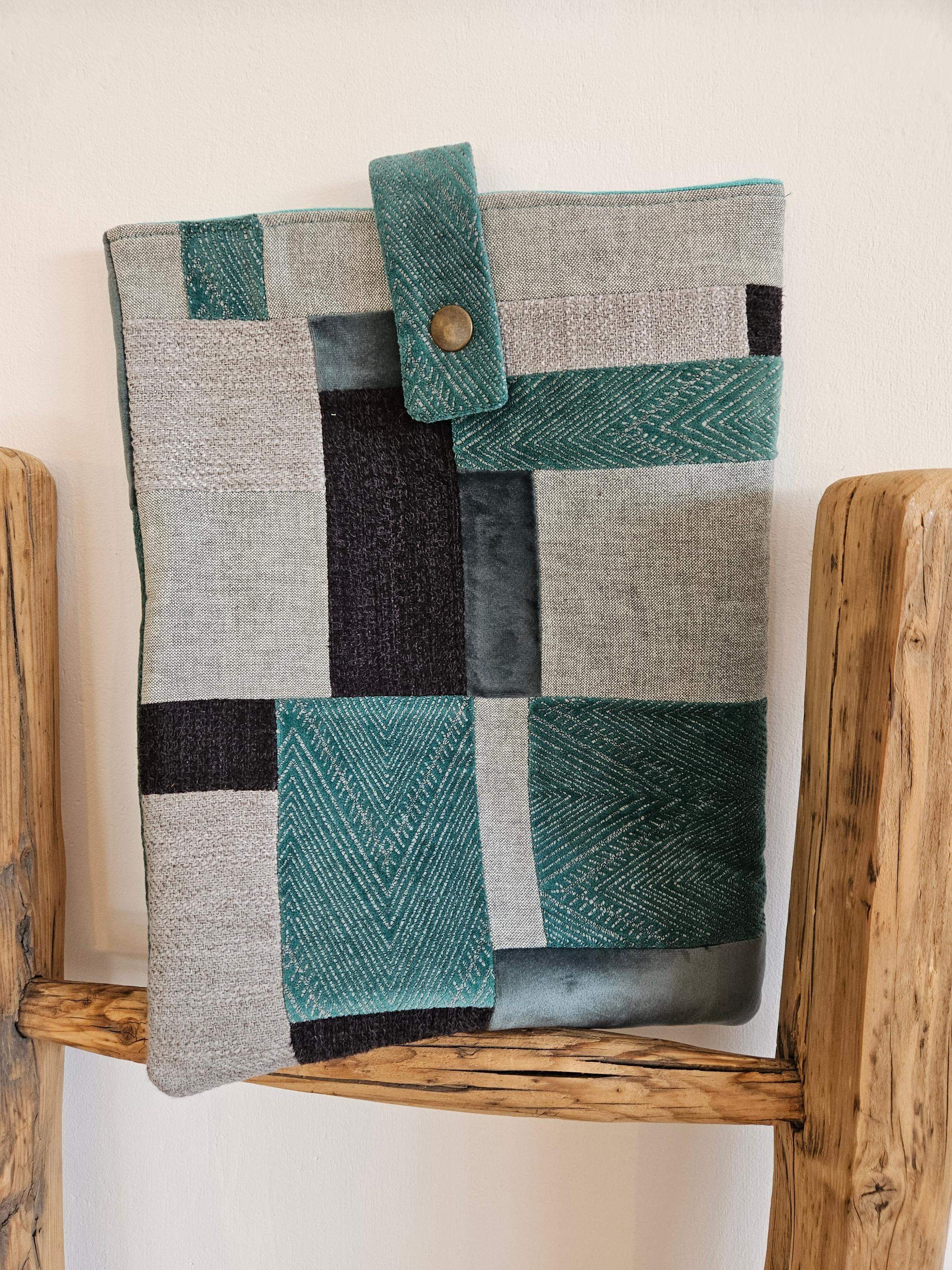 Etui na laptop/tablet zielenie 0