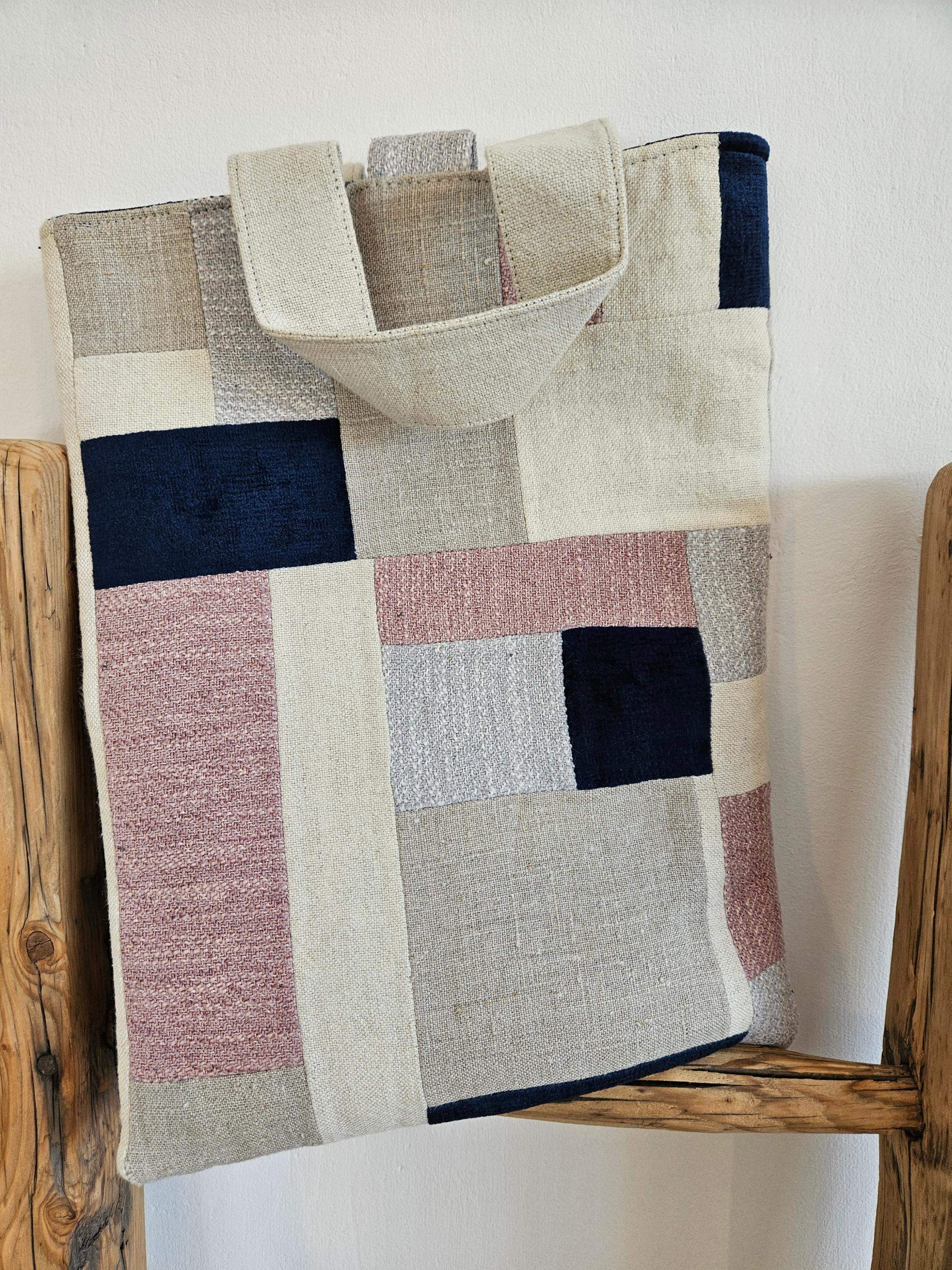 Etui na laptop/tablet pastelove z uchem 1