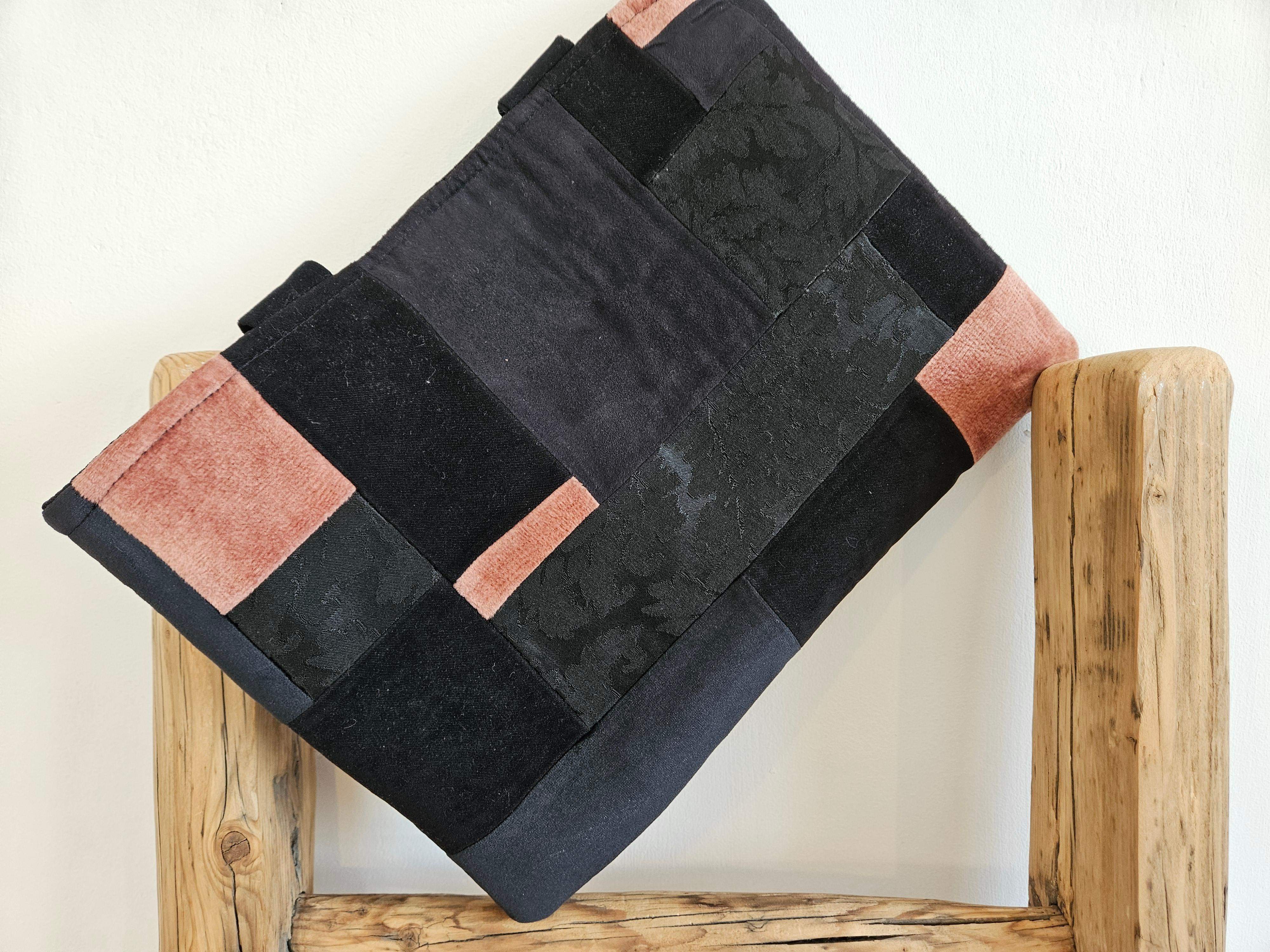 Etui na laptop/tablet czarny-róż 1