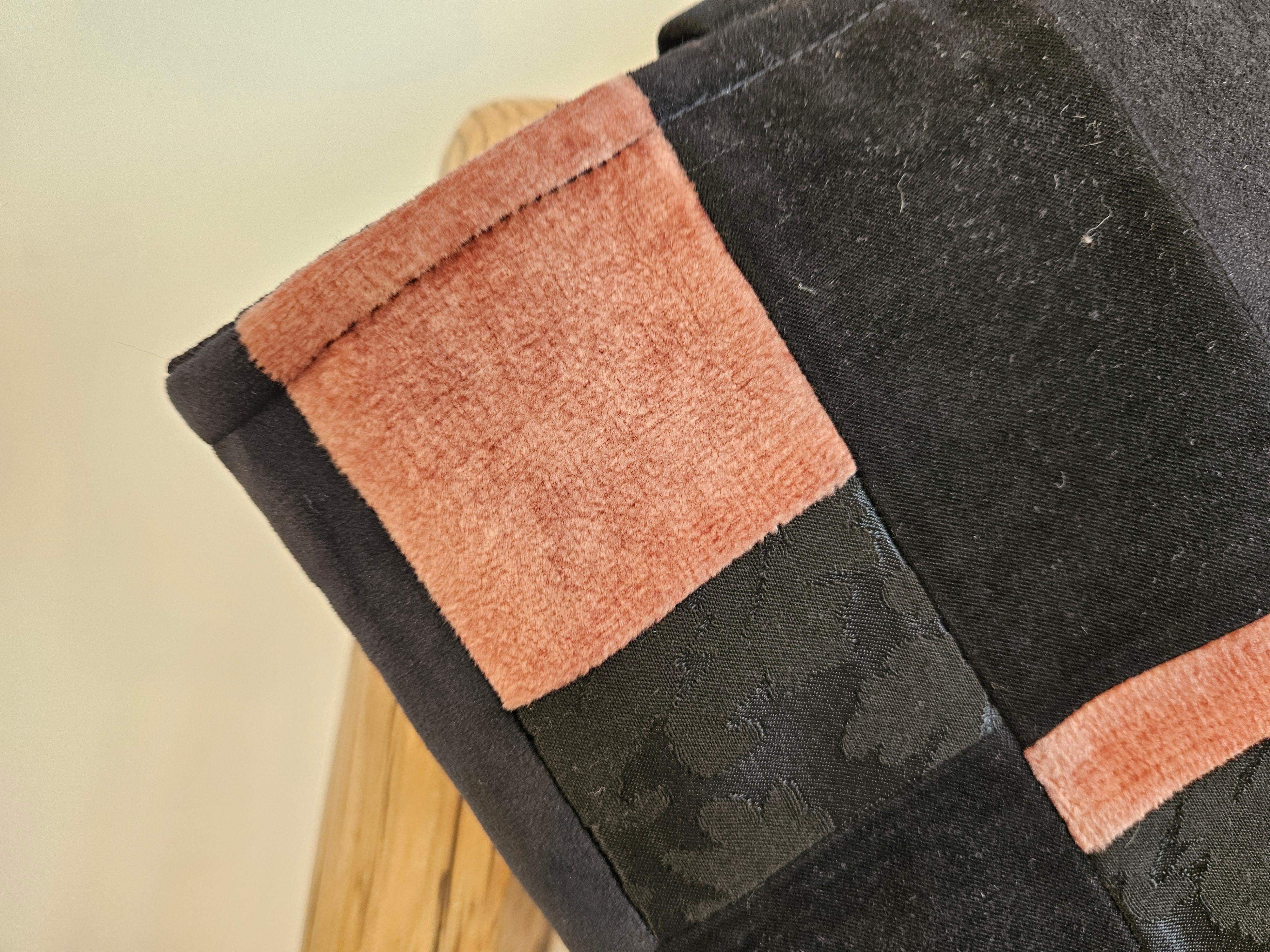 Etui na laptop/tablet czarny-róż 2