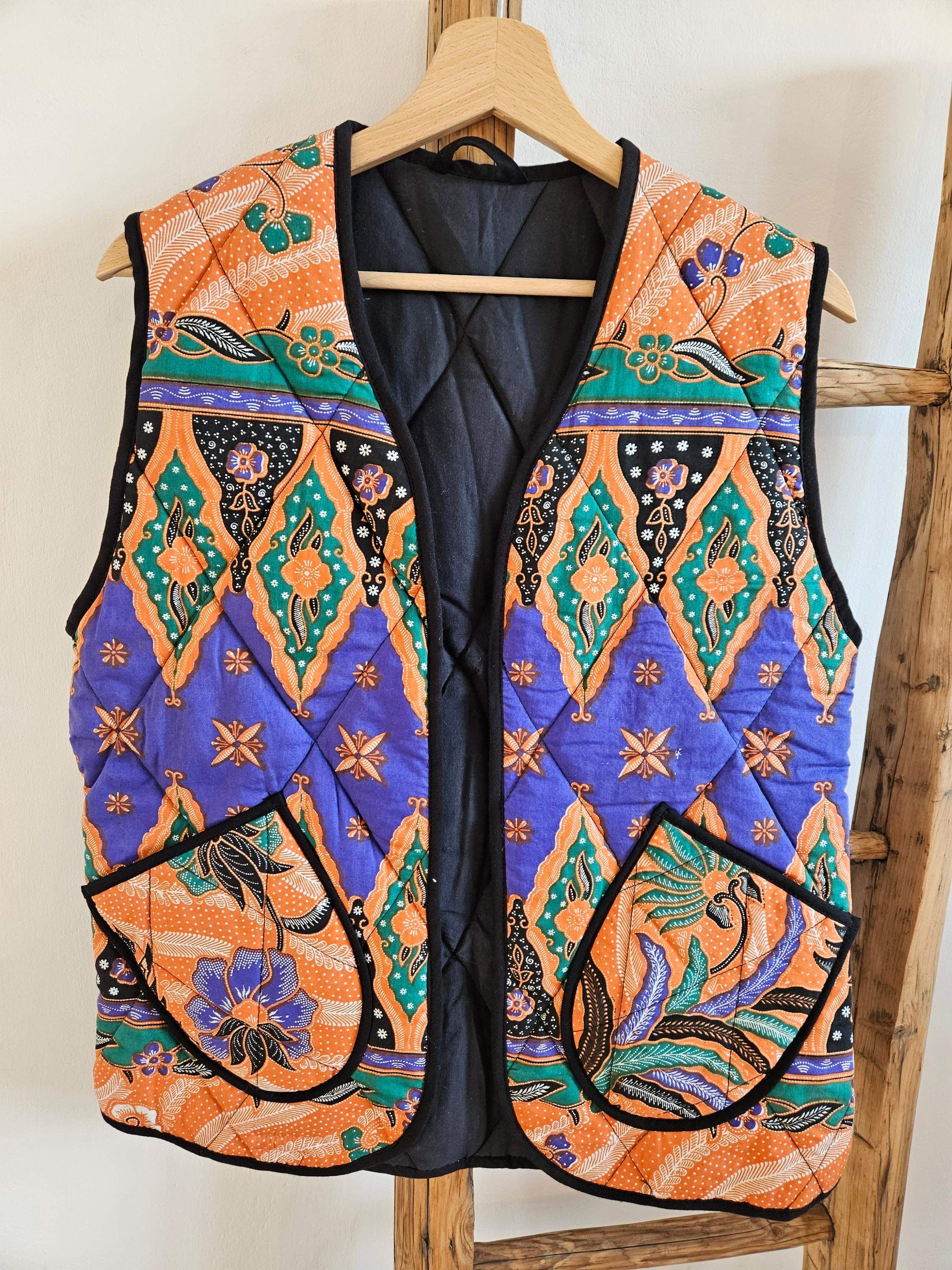 Kamizelka tropiki nocą 0