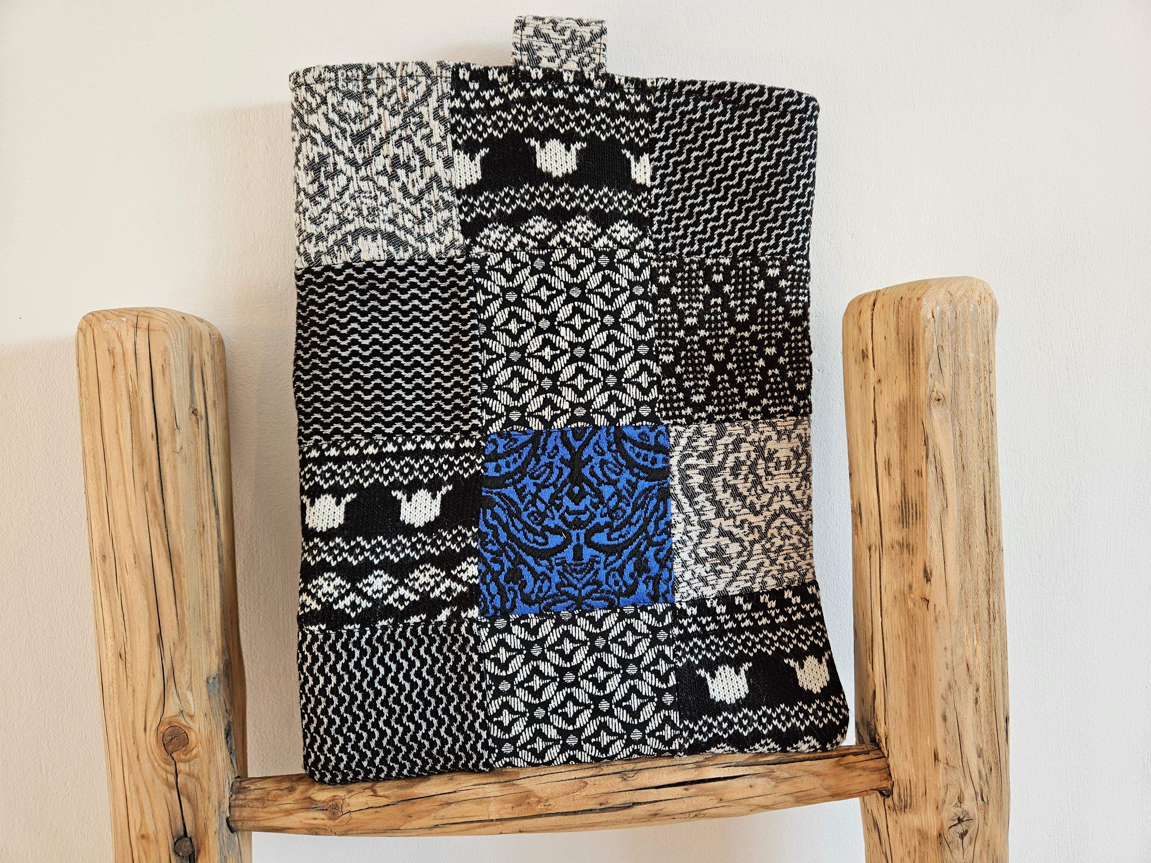 Etui na laptop/tablet sweterek 1