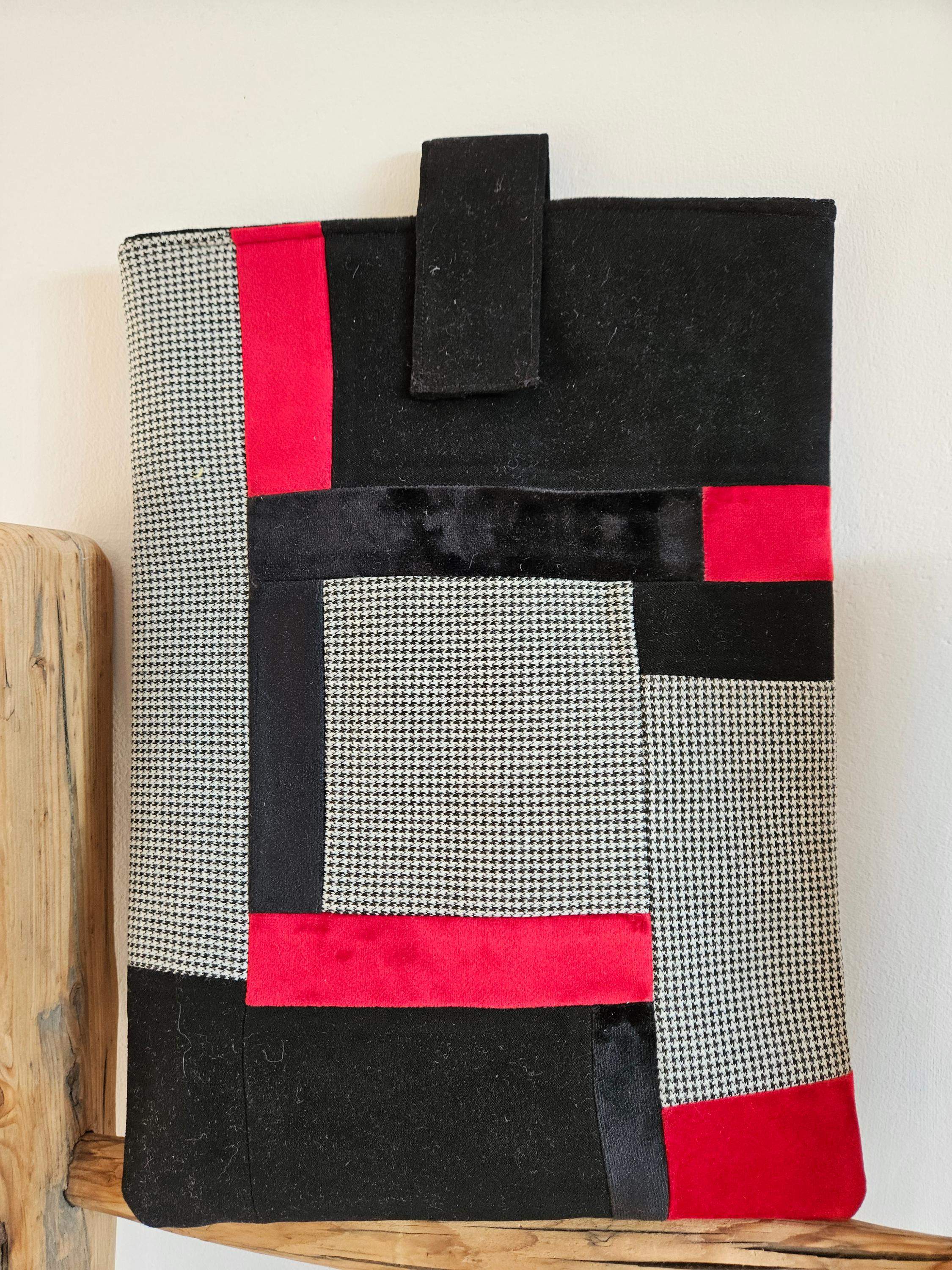 Etui na laptop/tablet czerwień-pepitka 0