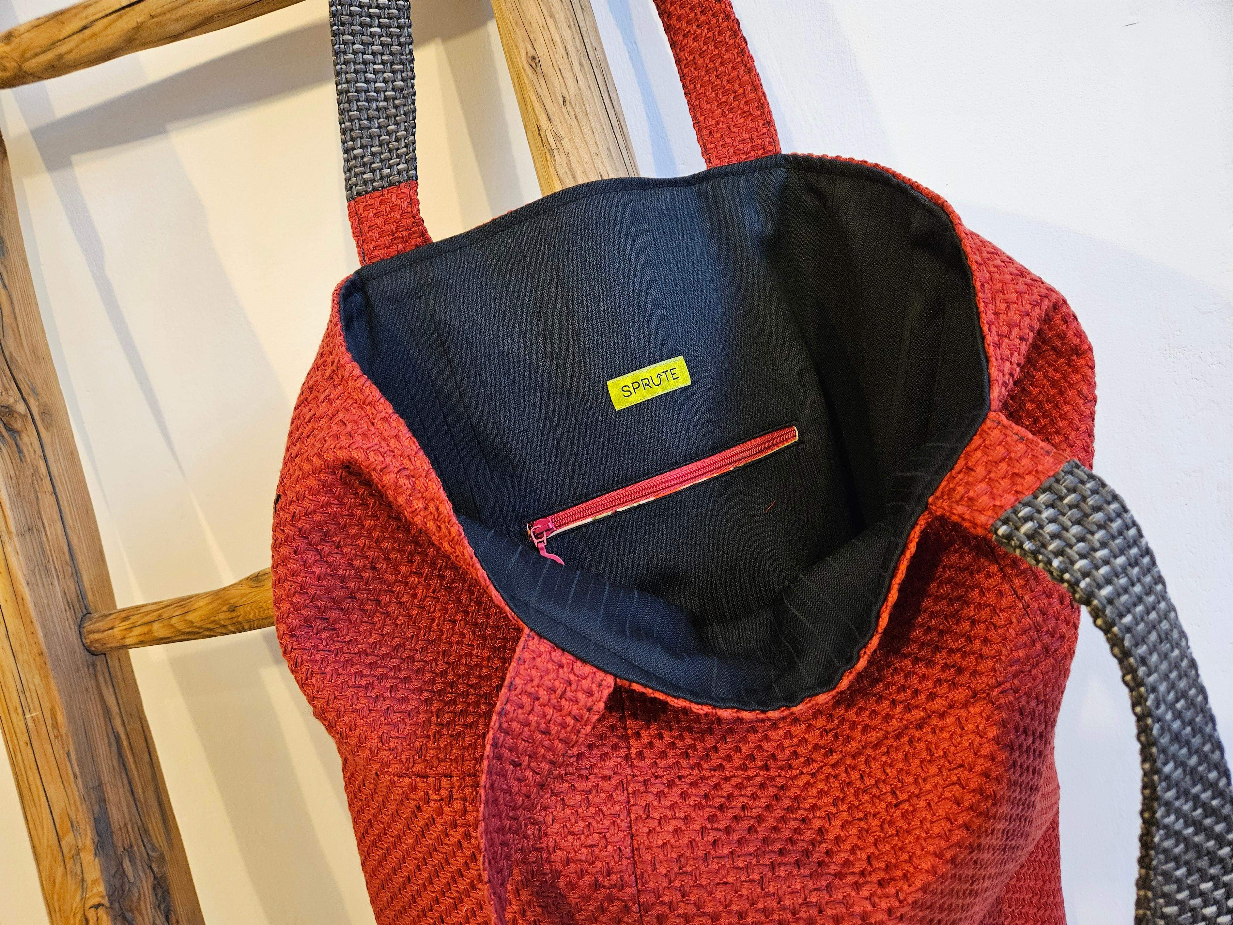 Torba tapicerska czerwień-czerń 3