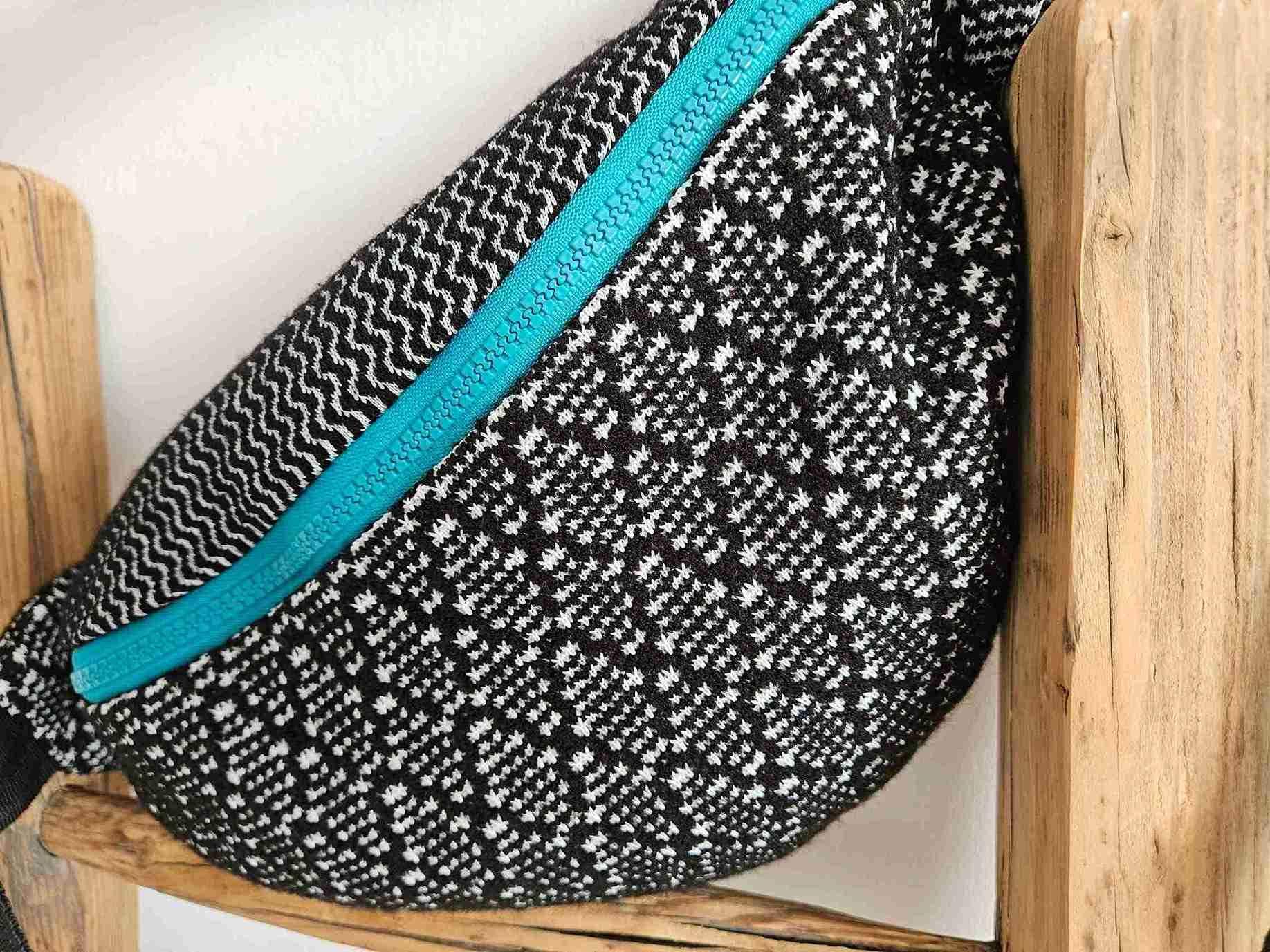 Nerka duża sweterek 1