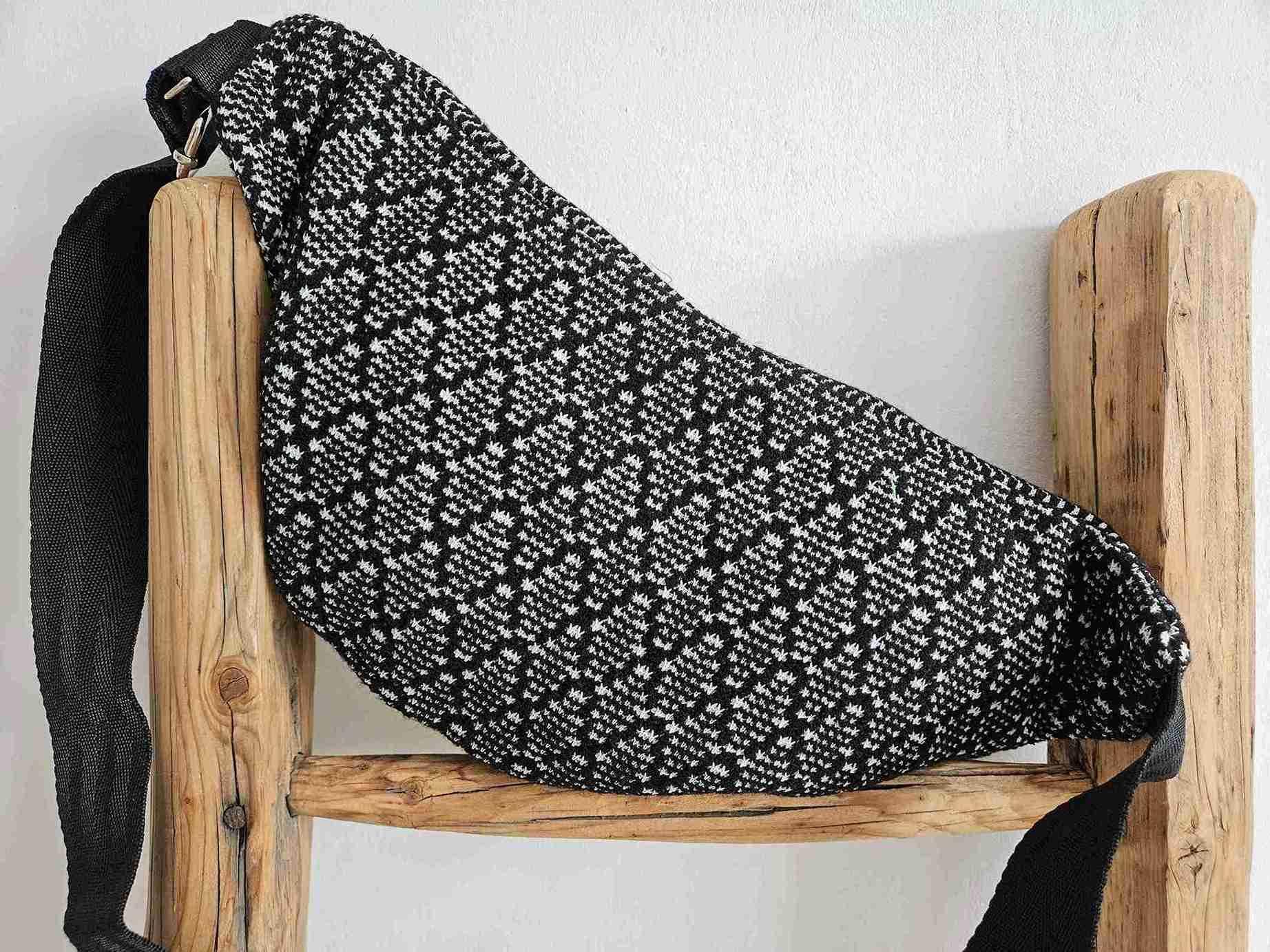 Nerka duża sweterek 2