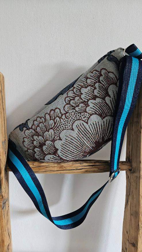 Nerka mała ornament-blue 1